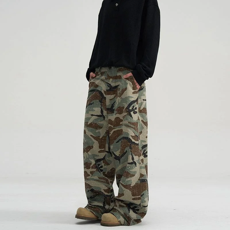 Textured Camouflage Pattern Pants