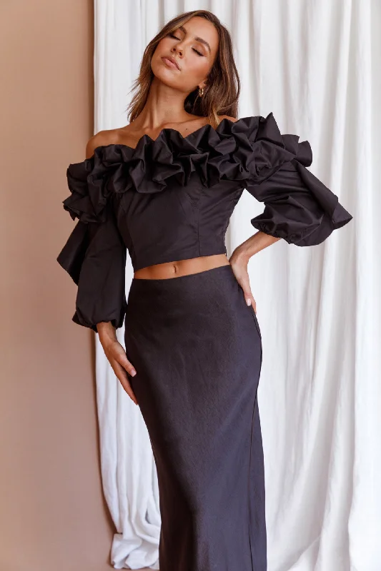 Midnight Mirage Puff Ruffle Crop Top Black