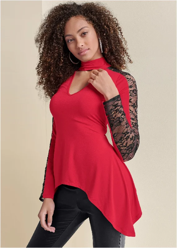 Lace Sharkbite Hem Top - Red Multi